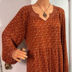 Rust Patterned Women's Dress and Jewelry